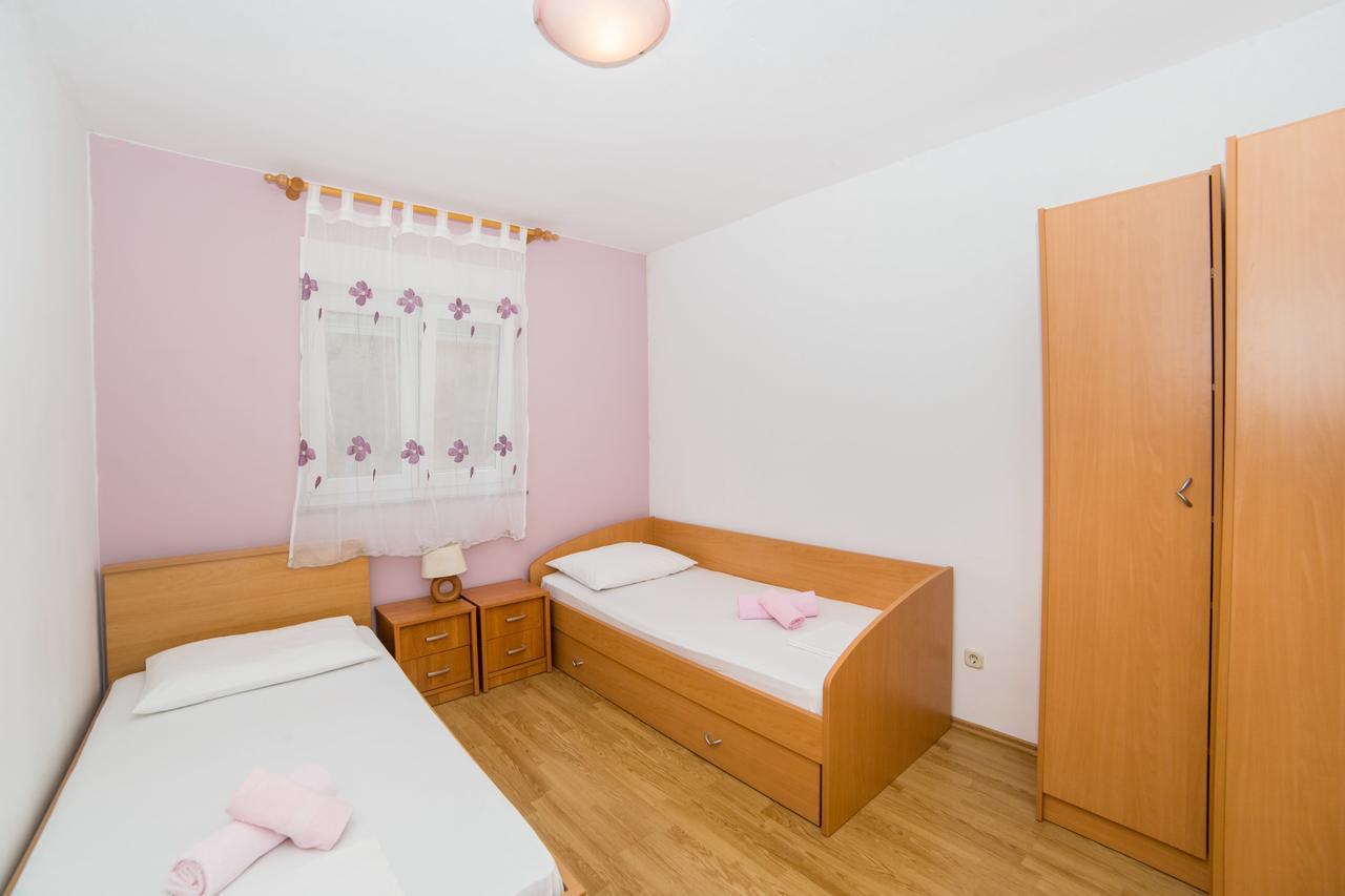 Apartment Clear Sky Baska Voda Ngoại thất bức ảnh