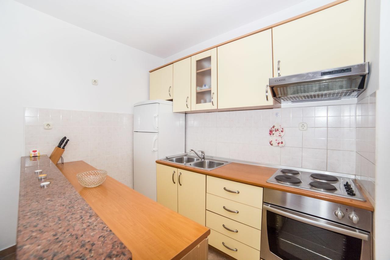 Apartment Clear Sky Baska Voda Ngoại thất bức ảnh