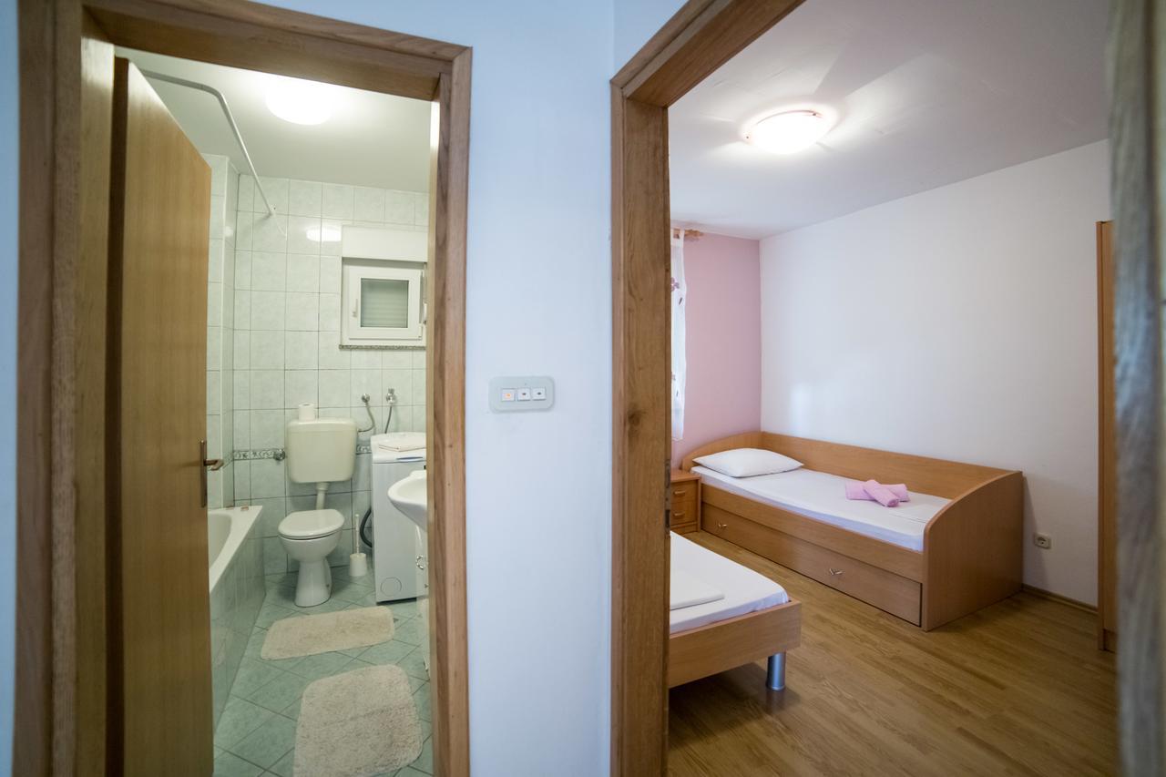 Apartment Clear Sky Baska Voda Ngoại thất bức ảnh